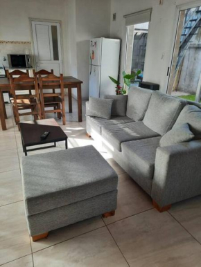 Necochea-Casa para hasta 4 personas!